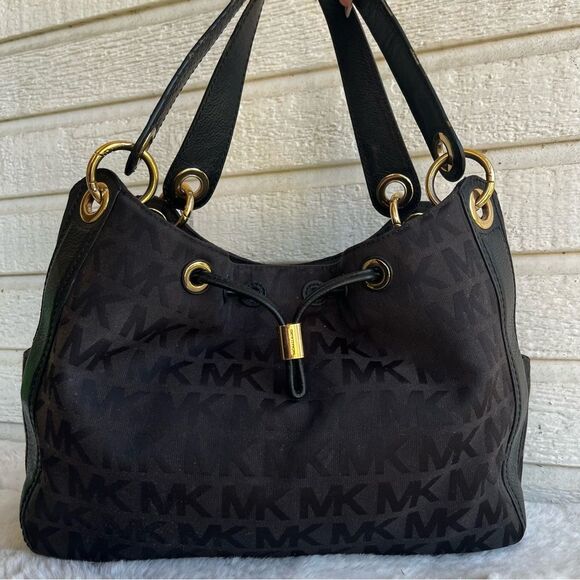 MICHAEL KORS Black Signature Fulton Drawstring Bedford Shoulder Bag Hobo Tote - Picture 4 of 9